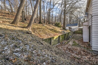 24700 Hawthorne Dr, Euclid, OH 44117 - photo 6