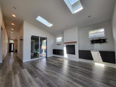 61406 Duncan Ln, Bend, OR 97702 - photo 5