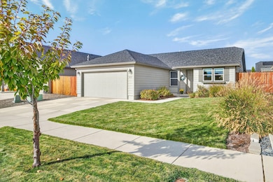 3537 Durst St, Medford, OR 97504 - photo 2