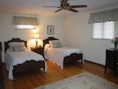 924 Mcknight Rd, Indiana, PA 15701 - photo 6