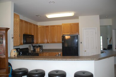 100PineSt#5Lakehurst