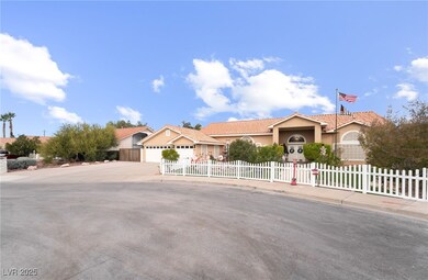 396 E Country Club Dr, Henderson, NV 89015 - photo 7