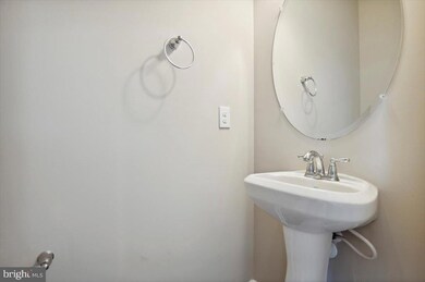 101 Russell Ln, Newark, DE 19711 - photo 7