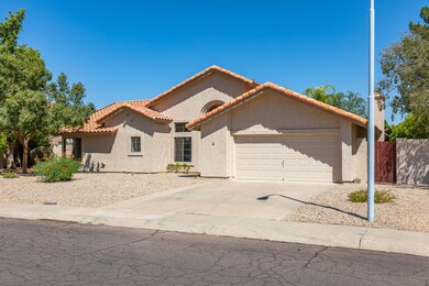 38 E Myrna Ln, Tempe, AZ 85284 - photo 2