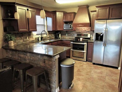 614 Waxwing Cedar Dr, Laredo, TX 78045 - photo 5