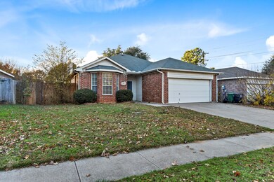 3908 Overlake Dr, Denton, TX 76210 - photo 2