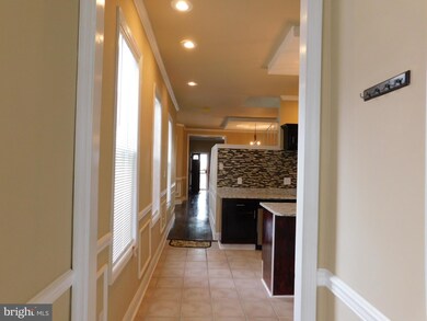 907 E 43rd St, Baltimore, MD 21212 - photo 6