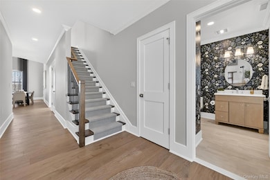 1806 Soundview Ct, Yorktown Heights, NY 10598 - photo 3