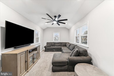 2330 Poe Rd, Secane, PA 19018 - photo 7