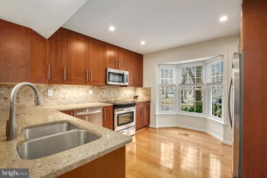 3734 Angelton Ct, Burtonsville, MD 20866 - photo 7