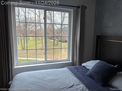 433 Fox Hills Dr S unit 5, Bloomfield Hills, MI 48304 - photo 3