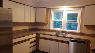 17 Evelyn Dr, Delmar, NY 12054 - photo 3