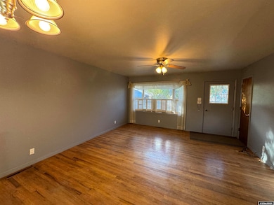 910 E Pershing Ave, Riverton, WY 82501 - photo 2