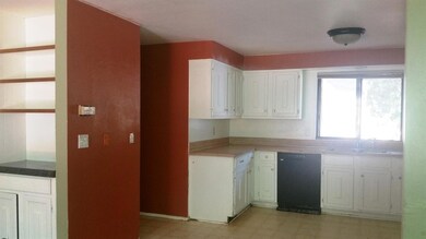 1715 Saratoga Way, Grants Pass, OR 97526 - photo 5