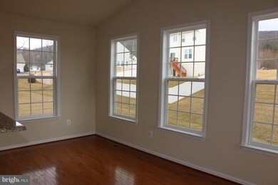 6819 Appleton Dr, Fayetteville, PA 17222 - photo 4