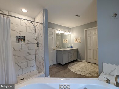 11502 Wollaston Cir, Swan Point, MD 20645 - photo 4