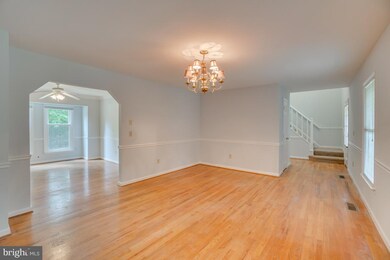 10718 Heatherwood Dr, Spotsylvania, VA 22553 - photo 6