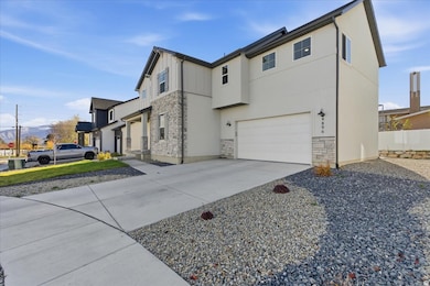 4896 S Snarr Haven Ct, Taylorsville, UT 84129 - photo 4