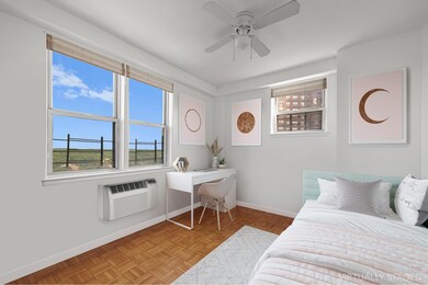 Skyview on the Hudson unit 1H, Bronx, NY 10471 - photo 6