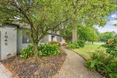 1045 Plum Ridge, Columbus, OH 43213 - photo 2