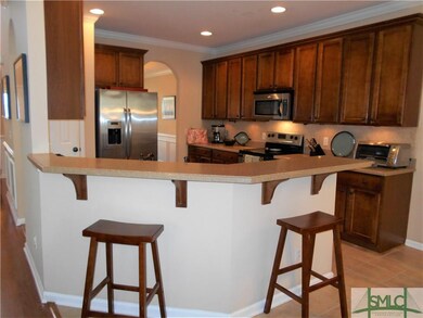 Kitchen Breakfast Bar