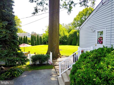 1016 Brook Ave, Secane, PA 19018 - photo 7