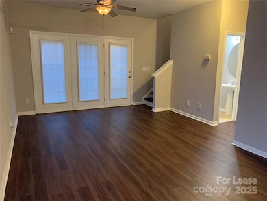 2726 Avalon Loop Rd, Charlotte, NC 28269 - photo 3