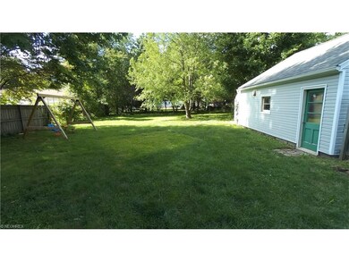 Large fully fenced backyard