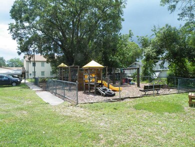 4837-2 Sunderland Rd, Jacksonville, FL 32210 - photo 7