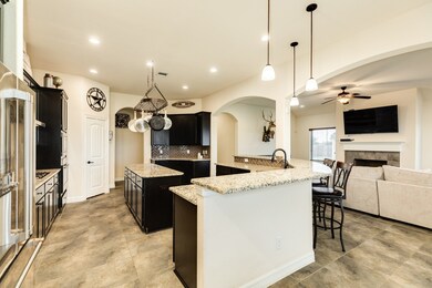 4610 Dubuque Pkwy, Rosharon, TX 77583 - photo 7