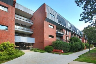 Wellesley Green Condominiums unit 202, Wellesley, MA 02482 - photo 3