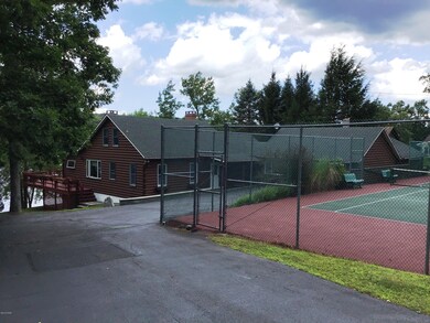 282 Dorys Rd, Dingmans Ferry, PA 18328 - photo 3