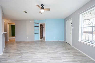 2806 Dove Tree Dr, Alvin, TX 77511 - photo 6