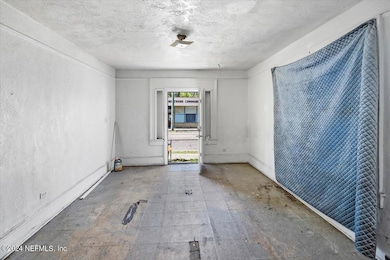 02-3311 N Pearl St (2)