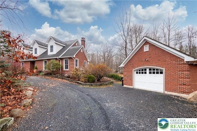 401 Echo Lake Dr, Bangor, PA 18013 - photo 2