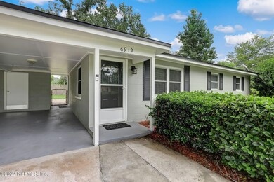 6919 Tampico Rd S, Jacksonville, FL 32244 - photo 4