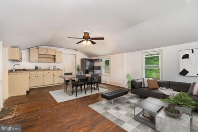 7456 Spring Rd unit APARTMENT, New Bloomfield, PA 17068 - photo 6