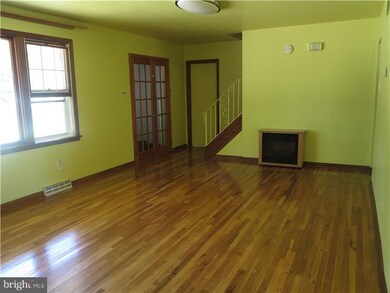 1335 Mount Holly Rd, Beverly, NJ 08010 - photo 6