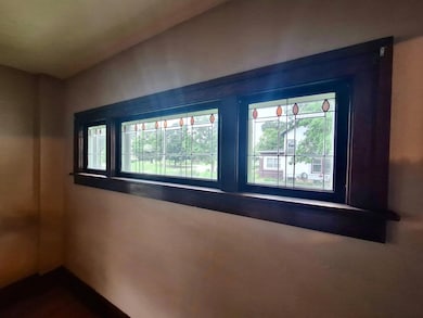 621 8th St, Boone - Detailing