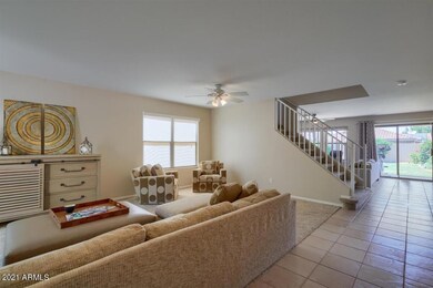 Living/dining room