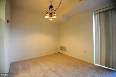 Lafayette Park unit 210, Falls Church, VA 22041 - photo 6