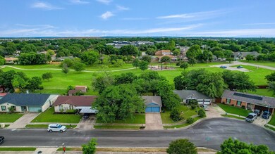 7912 Shannon Ln, North Richland Hills, TX 76180 - photo 2