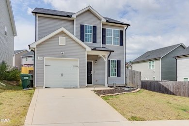 129 Crawford Pkwy, Clayton, NC 27520 - photo 3