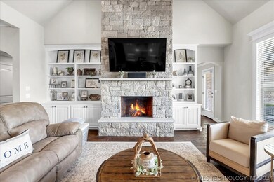 8709 E Broadway Ct, Broken Arrow, OK 74014 - photo 5