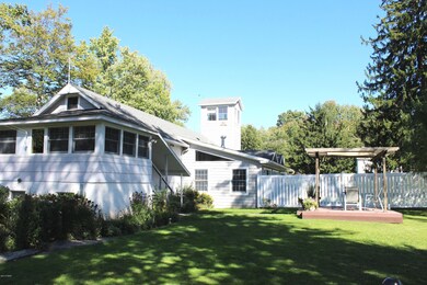 906 Stock Farm Rd, Lake Ariel, PA 18436 - photo 4