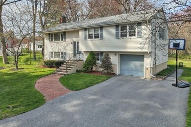 31 Maud Graham Cir, Burlington, MA 01803 - photo 2