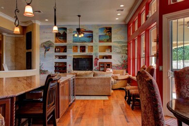 Kitchen/Family