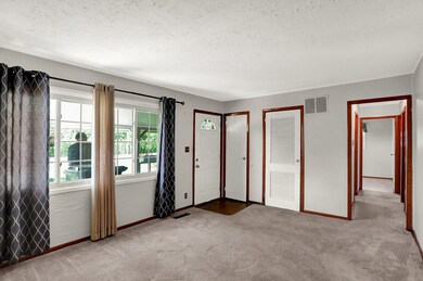 240 Whiteland Rd, Whiteland, IN 46184 - photo 6