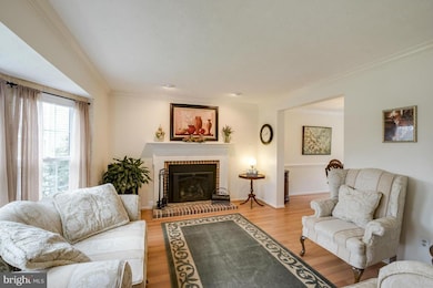 6950 Newberry Dr, Columbia, MD 21044 - photo 3