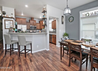 145-Salmon-Loop-MLS_07